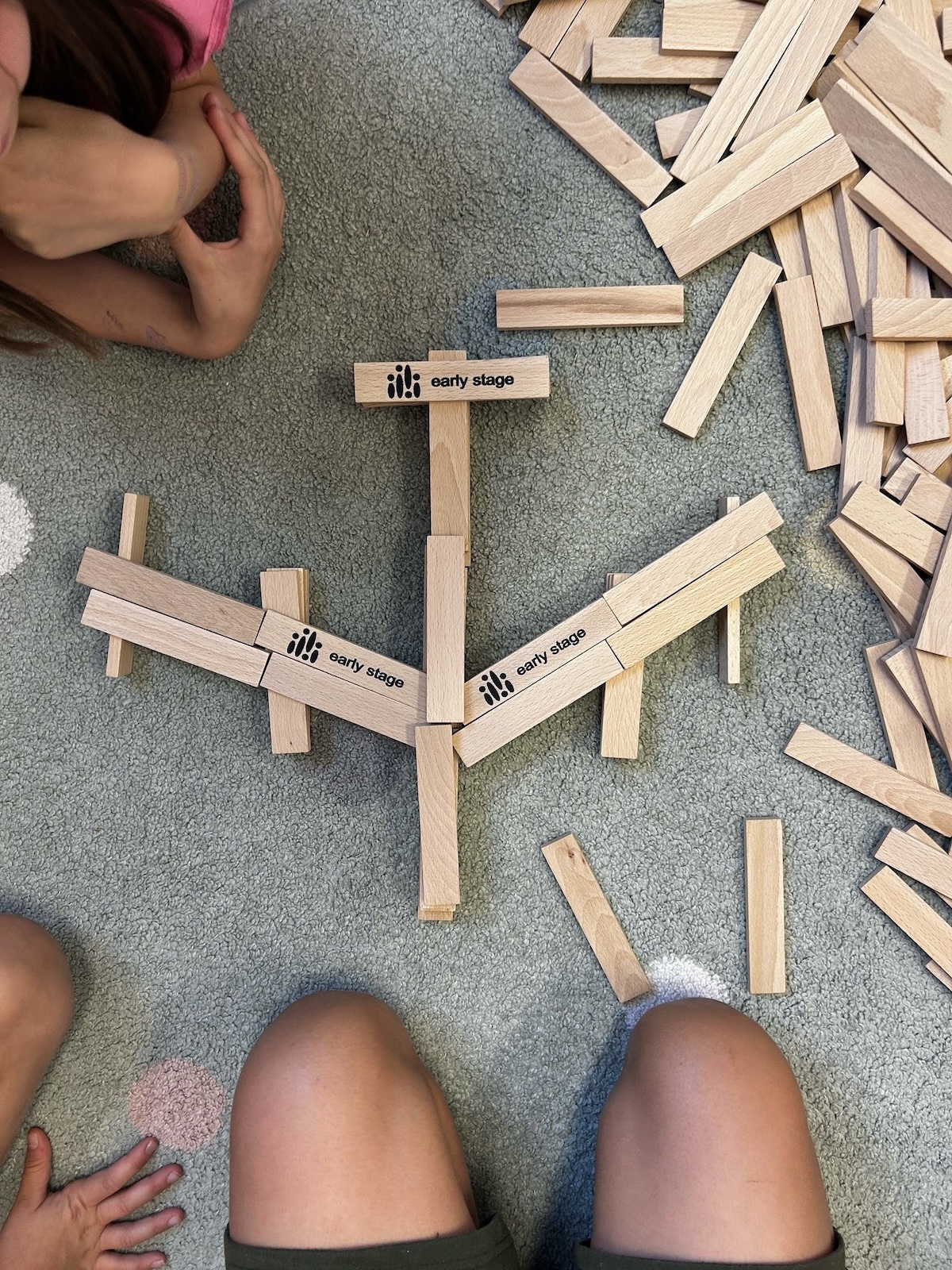 Półkolonie letnie w Mysłowicach warsztaty konstrukcyjne z klockami LINDEN